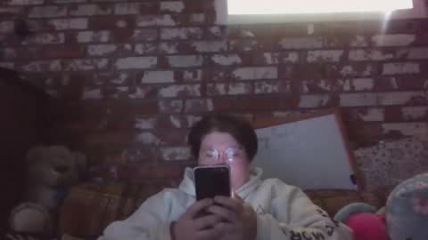 Br4tty Bunny online show from 12/16/25, 08:58