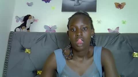 queeen online show from 01/07/26, 02:30