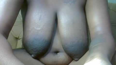 queeen online show from 02/16/26, 09:22