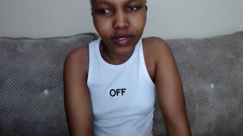 Snapshot of queen_900 chatting on 02/04/26, 03:18 queen_900 online show from 02/04/26, 03:18