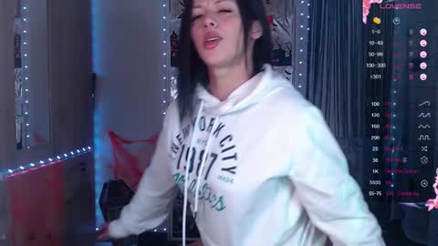 Queen Abby online show from 10/29/25, 05:58