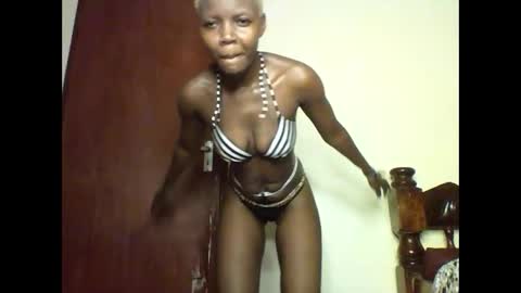 queen_abito online show from 01/04/25, 08:28