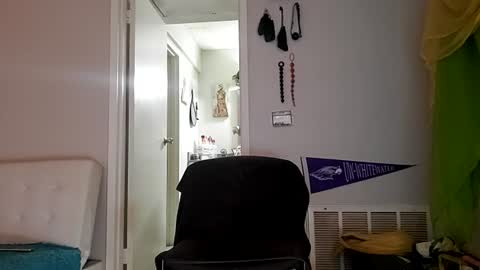 Snapshot of queen_anita chatting on 06/18/26, 11:20 QnAnitaDix online show from 06/18/26, 11:20