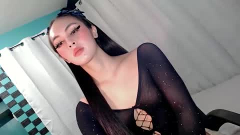 Snapshot of queen_danaya chatting on 04/21/26, 12:23 queen_danaya online show from 04/21/26, 12:23