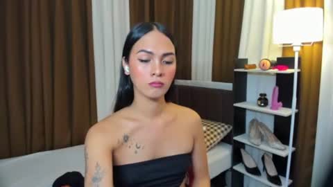 Queen Dyosa online show from 11/12/25, 06:14