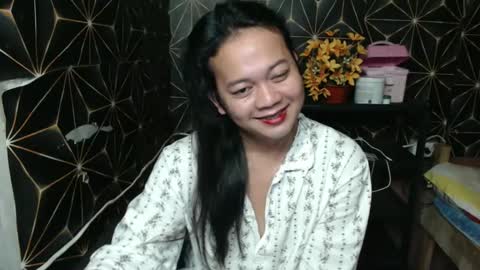 queen_ennah online show from 12/02/24, 01:14