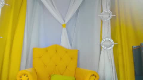 queen online show from 03/03/26, 08:59