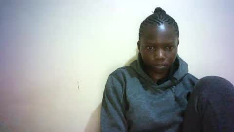 Snapshot of queen_joan chatting on 02/11/25, 11:44 queen_joan online show from 02/11/25, 11:44