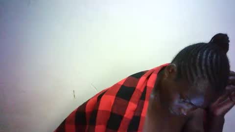Snapshot of queen_joan chatting on 02/13/25, 08:55 queen_joan online show from 02/13/25, 08:55