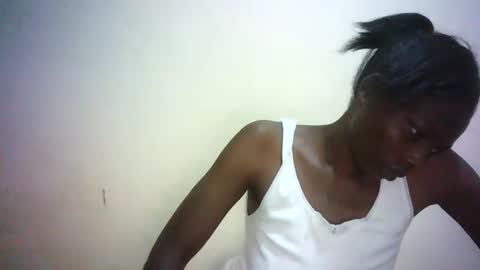 Snapshot of queen_joan chatting on 02/26/25, 02:04 queen_joan online show from 02/26/25, 02:04