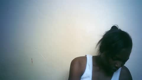 Snapshot of queen_joan chatting on 02/26/25, 08:26 queen_joan online show from 02/26/25, 08:26