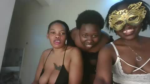 Queen kikih online show from 07/16/26, 09:21