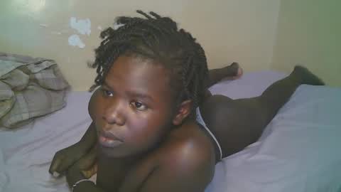 queen_latasha online show from 04/11/26, 07:45