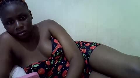 queen_leilla online show from 06/10/26, 02:16