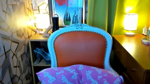 Snapshot of queen_lexie chatting on 02/28/25, 03:04 queen_lexie online show from 02/28/25, 03:04