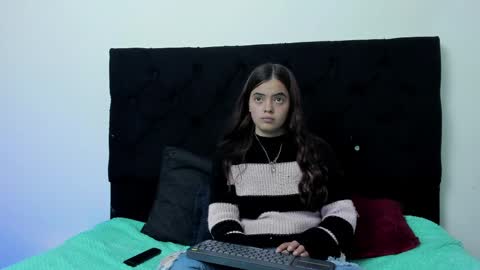 queen_misy online show from 04/05/26, 08:17