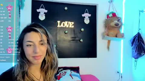 queen_natttyy online show from 12/04/24, 07:50