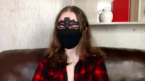 Nora online show from 04/28/26, 11:32