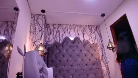 QueenNyx online show from 06/14/26, 02:09