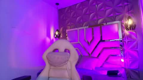   online show from 04/29/26, 11:58