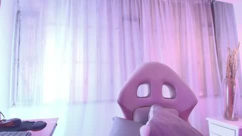   online show from 06/01/26, 12:07