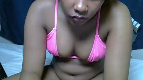 queen_polite1 online show from 04/13/26, 08:58