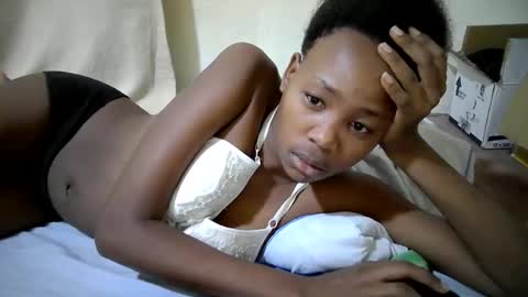 queen_slender online show from 05/29/26, 07:17