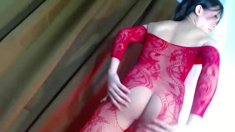 Snapshot of queena10 chatting on 03/11/25, 08:09 CALL ME YOUR QUEEN AIVY1 online show from 03/11/25, 08:09
