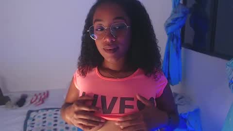 Ahlya  online show from 09/26/25, 12:03