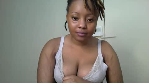 queen online show from 11/01/25, 07:49