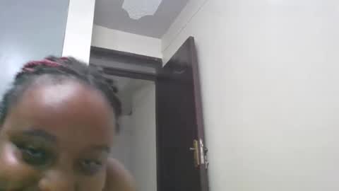 queen online show from 02/01/26, 09:24