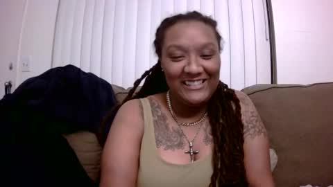 Queen Chief online show from 03/20/26, 07:46