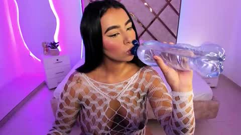 Maria Del Mar online show from 03/10/26, 08:47