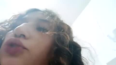 Snapshot of queenjenn__ chatting on 12/07/24, 09:17 QUEENJEENN online show from 12/07/24, 09:17