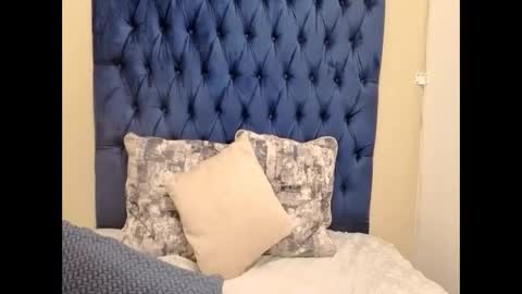 queenkarmax online show from 05/18/26, 12:22