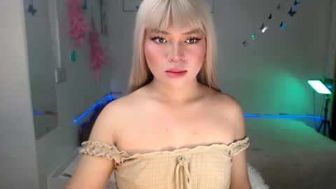 kelesey online show from 10/21/25, 04:30