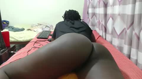 queenkesha online show from 04/06/26, 01:47