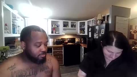 Snapshot of queenking55 chatting on 06/04/26, 05:13 Queen N King Fun Night online show from 06/04/26, 05:13