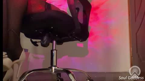 queenmaheliya online show from 12/14/25, 08:57