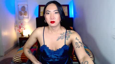 Snapshot of queenmistressts chatting on 02/20/25, 08:39 QUEEN online show from 02/20/25, 08:39