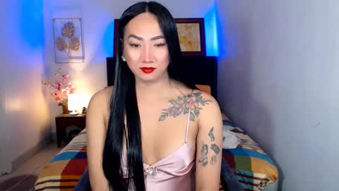 Snapshot of queenmistressts chatting on 03/09/25, 12:53 QUEEN online show from 03/09/25, 12:53