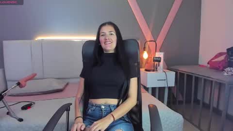 EMILY  online show from 12/11/24, 08:28