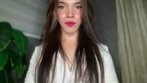 QUEEN online show from 02/09/26, 11:36