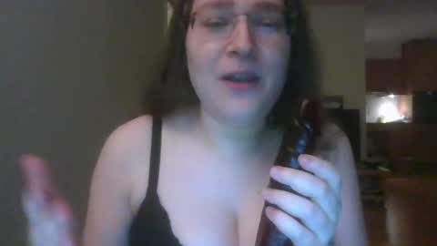 queenofthenights online show from 06/06/26, 10:14