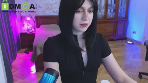     follow my new insta  online show from 01/14/26, 11:31