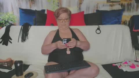 QueenPammy online show from 05/21/26, 04:41
