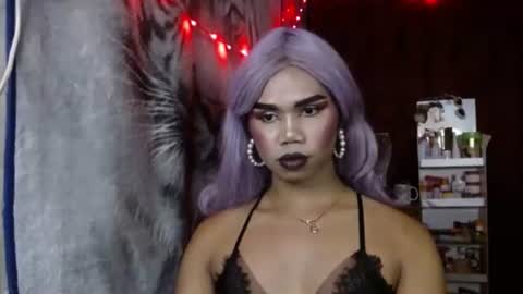 Snapshot of queenpinayebony_xx chatting on 04/09/26, 03:50 queenpinayebony_xx online show from 04/09/26, 03:50