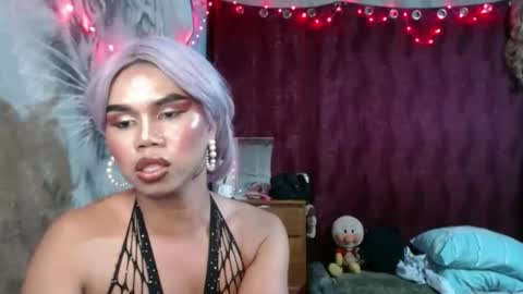 Snapshot of queenpinayebony_xx chatting on 05/08/26, 06:24 queenpinayebony_xx online show from 05/08/26, 06:24