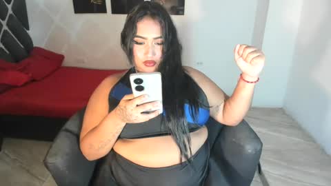 Snapshot of queensquirt27 chatting on 07/24/26, 03:15 queensquirt27 online show from 07/24/26, 03:15