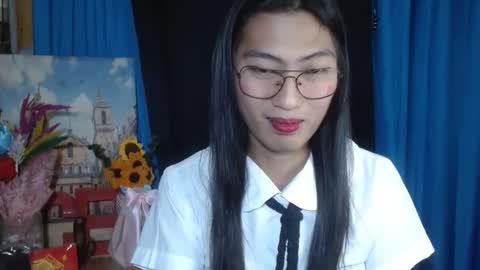 queensteffi online show from 01/07/25, 04:05